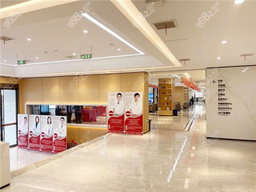 鄭州中諾口腔醫(yī)院大廳