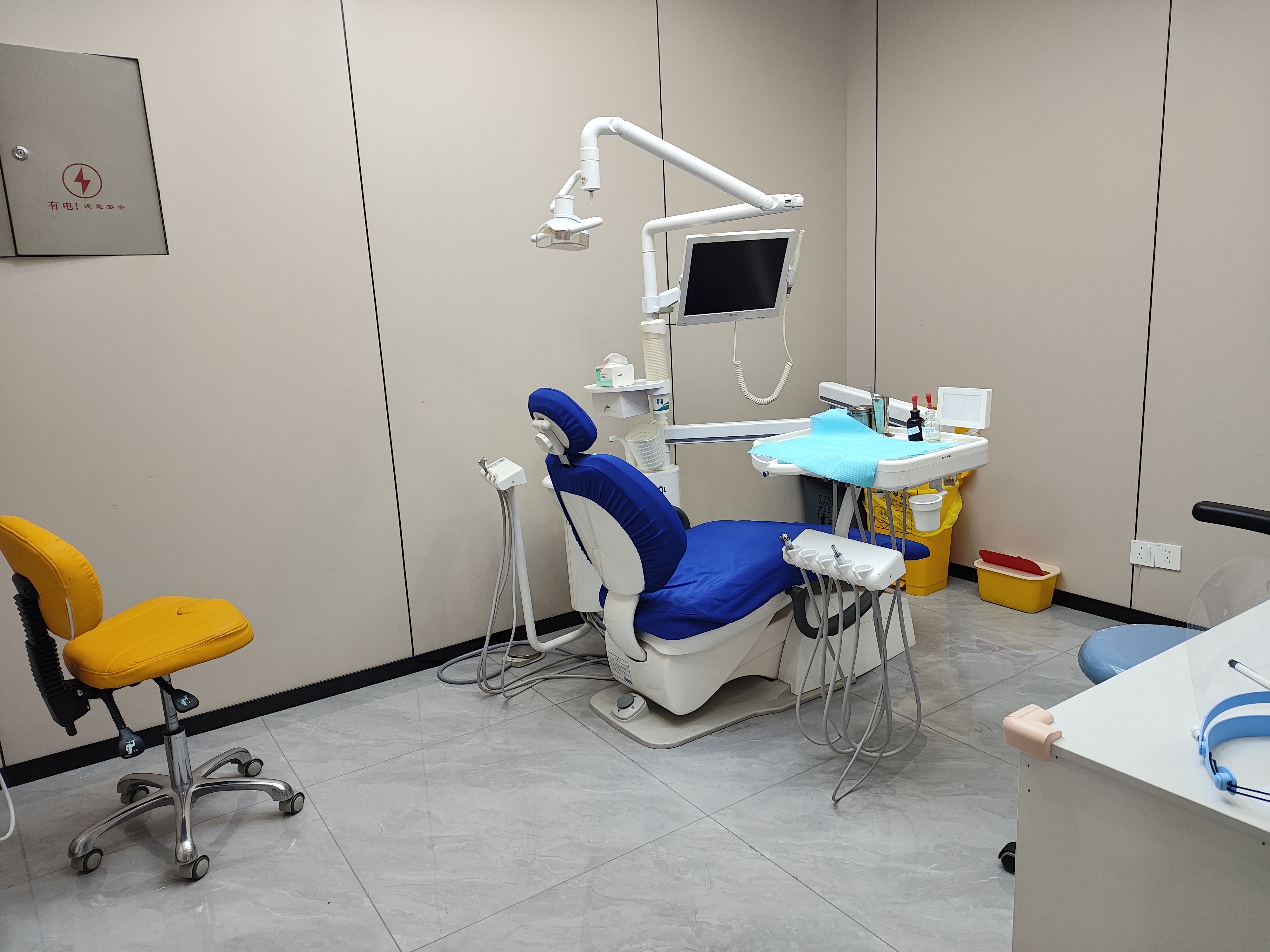 一、方正口腔醫(yī)院的檔次定位