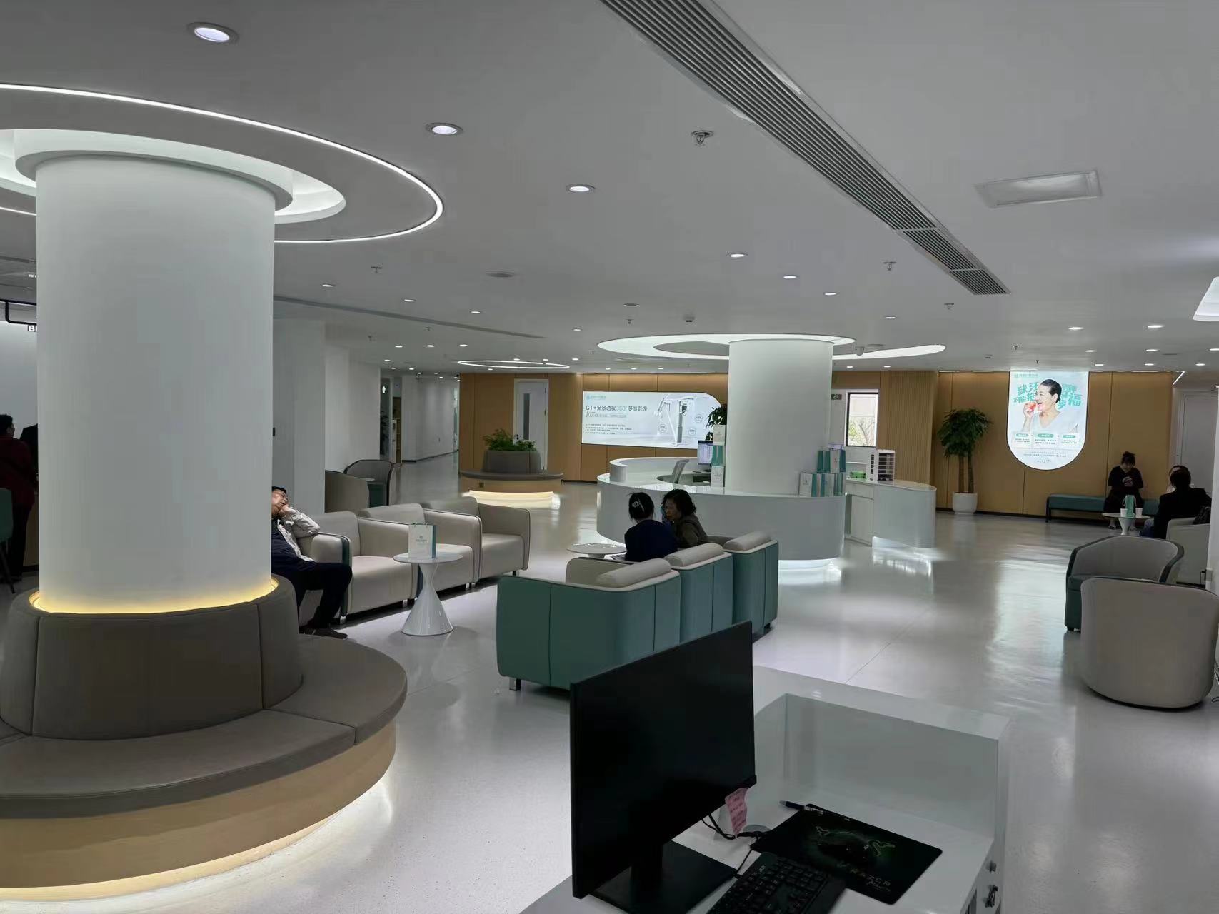 二、青島優(yōu)諾口腔醫(yī)院：強(qiáng)大技術(shù)團(tuán)隊(duì)是保護(hù)