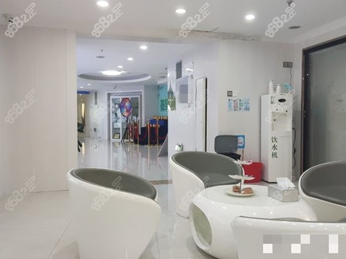 珠海九龍口腔等候區(qū)