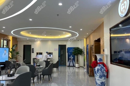 沈陽九諾口腔候診區(qū)域