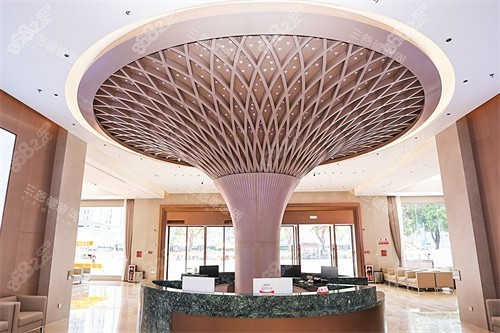 廣州美云口腔一樓大廳環(huán)境