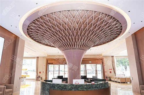 廣州美云口腔一樓大廳環(huán)境