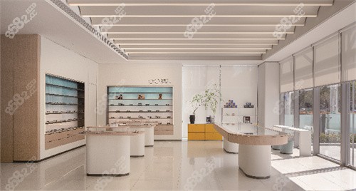 蘇州光明眼科醫(yī)院配鏡區(qū)