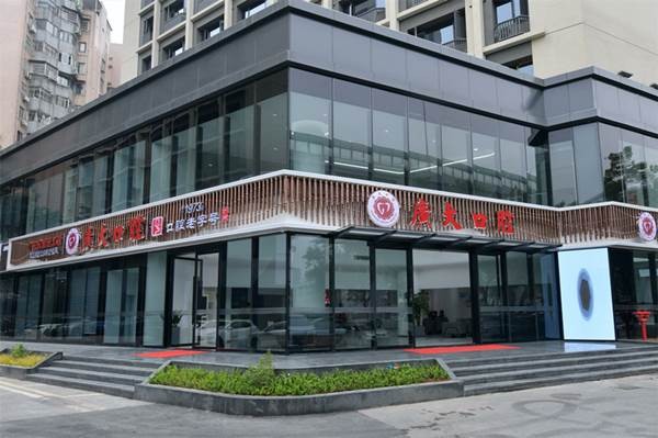 三、廣大口腔醫(yī)生團隊：經(jīng)驗多技術(shù)可靠