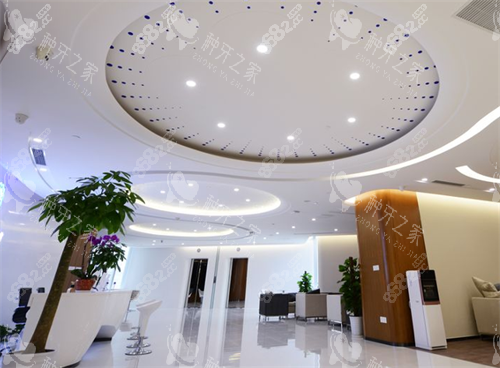 貴陽(yáng)拜爾口腔大廳環(huán)境