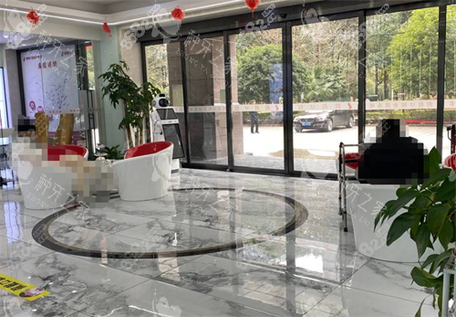 貴陽朗朗口腔大廳圖