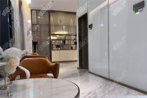 成都米蘭柏羽整形環(huán)境圖