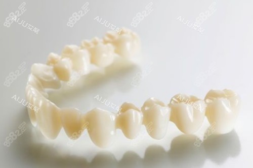 全瓷牙冠卡通圖片展示