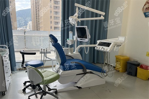 大理來詩美口腔診療室牙椅