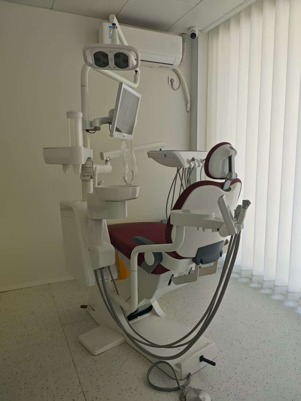 方正口腔連鎖醫(yī)院的設備有多高端