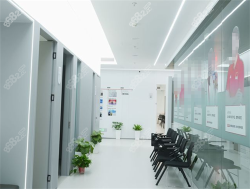 南京牙博士口腔過道區(qū)