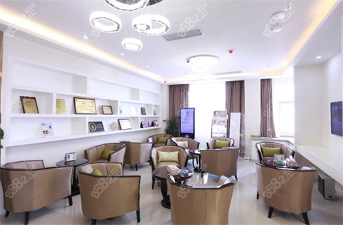 蘇州維多利亞整形皮膚科等待區(qū)