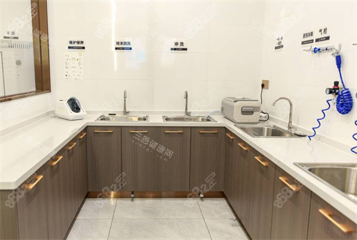 南京金鉑利口腔洗漱區(qū)