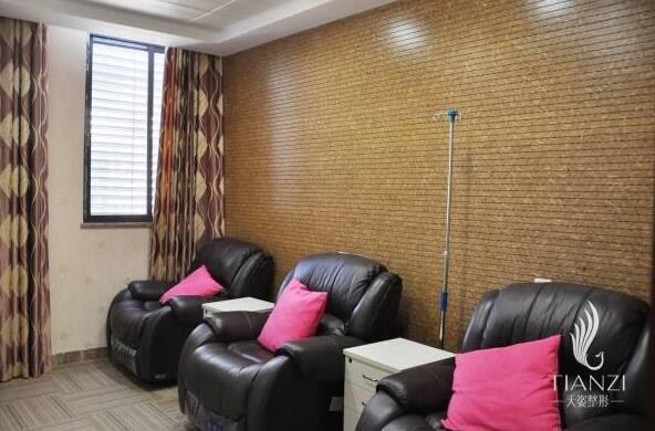 外泌體注射美容的安心性：選對(duì)機(jī)構(gòu)和醫(yī)生，副作用可控