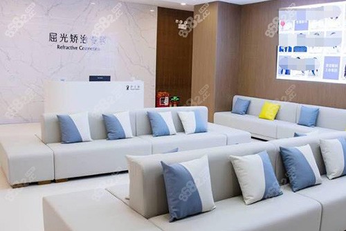 珠海?，斄猪槼毖劭漆t(yī)院等候區(qū)