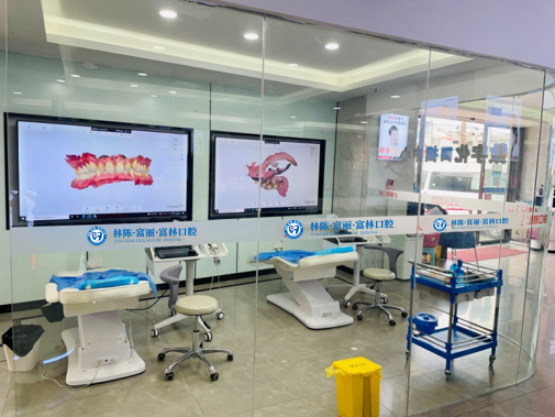 蕪湖中諾口腔醫(yī)院醫(yī)生團隊：15年平均經(jīng)驗，硬核實力佐證正規(guī)性