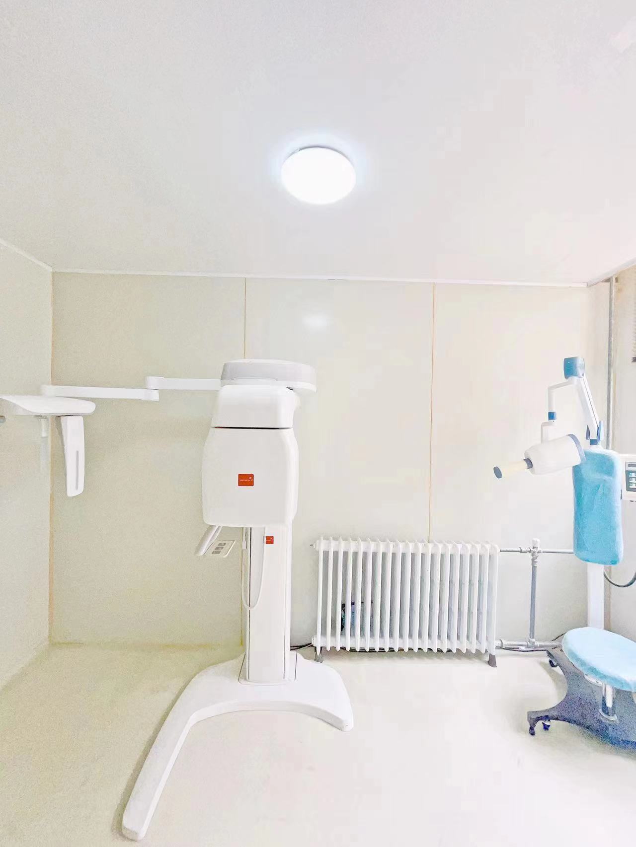 內(nèi)江醫(yī)大口腔醫(yī)院24小時(shí)人工客服：適合人群“對號入座”，精細(xì)推薦不踩雷