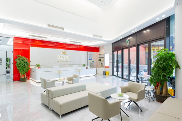 漢中小虎牙口腔門診部的地址電話是多少？