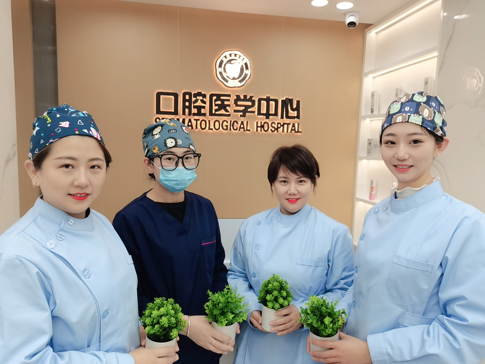 昆明團(tuán)圓口腔醫(yī)院兒牙及綜合科醫(yī)生如何服務(wù)患者？