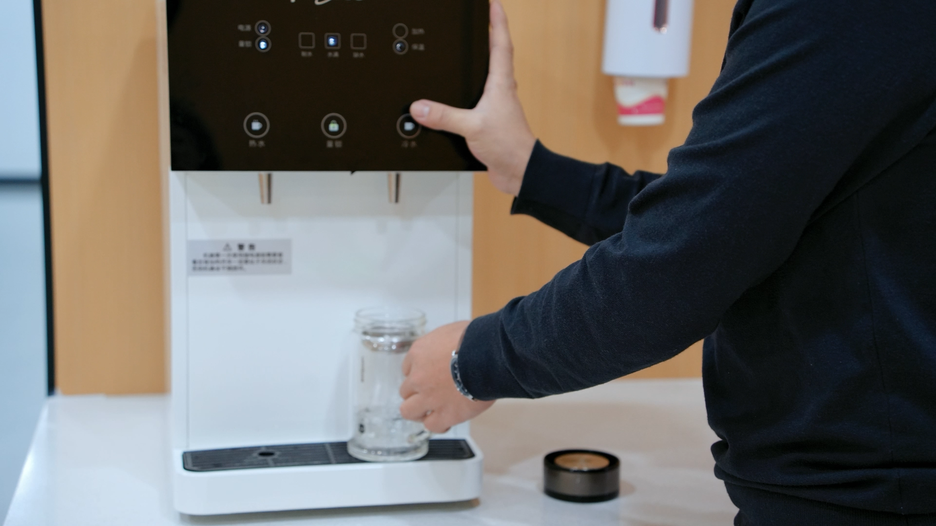 唐山種一顆牙需要多少錢？壹顆芽口腔種牙價(jià)格公開透明低至2680元