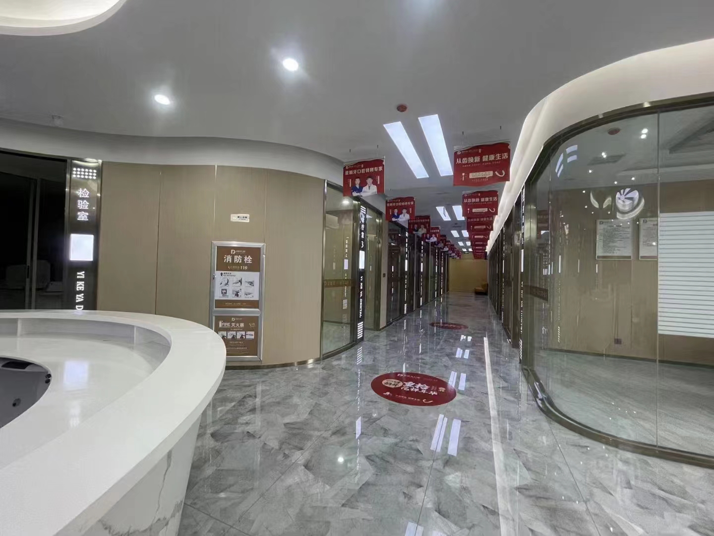 蕪湖中諾口腔醫(yī)院美學(xué)修復(fù)：精細化技術(shù)，打造自然笑容