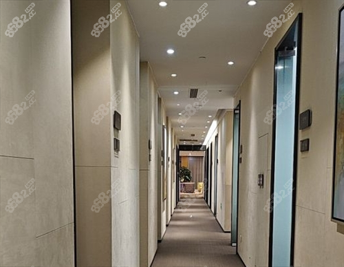 南京藝星整形走廊環(huán)境