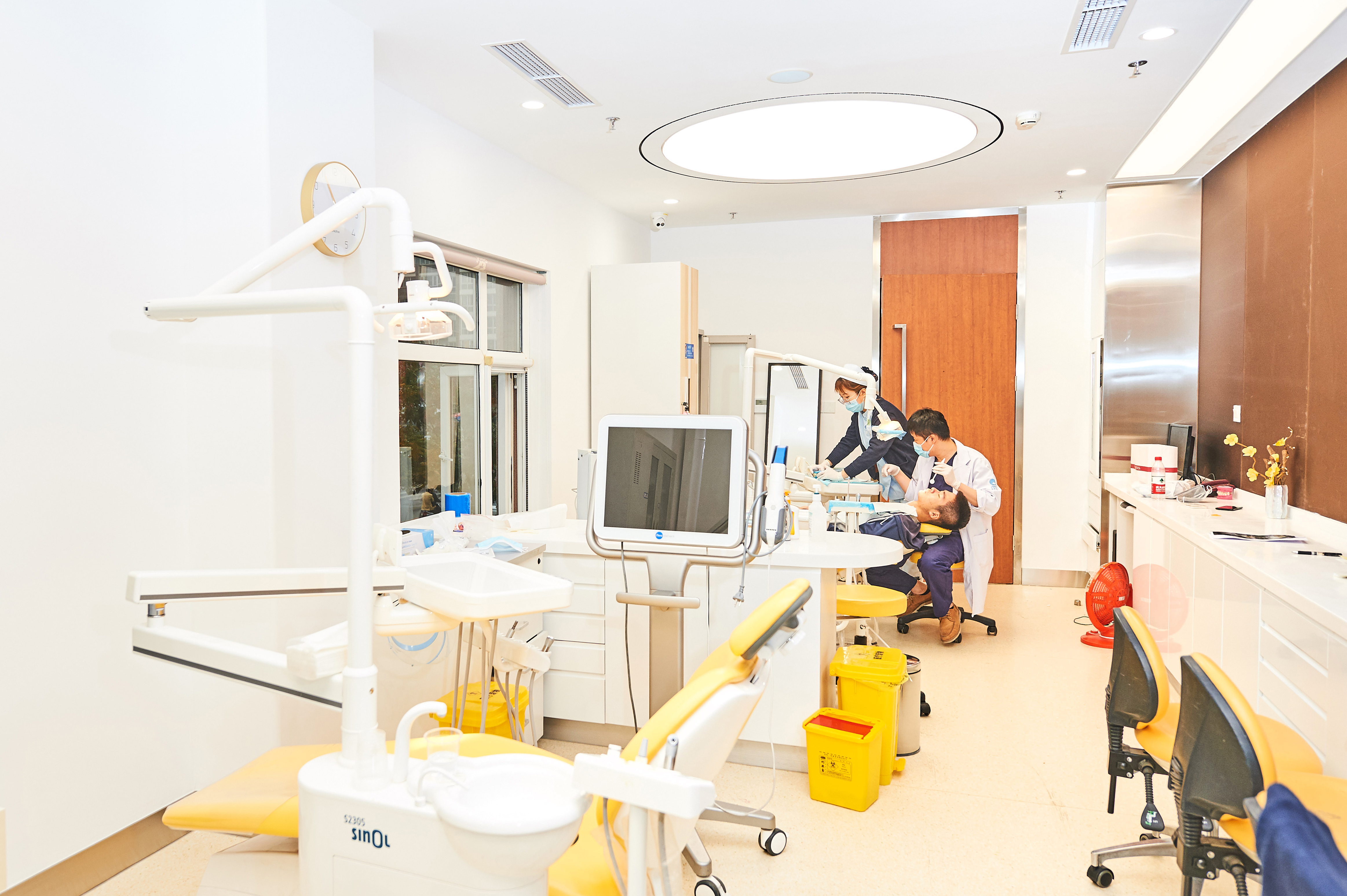 北京華廈民眾眼科醫(yī)院：特色中 心豐富