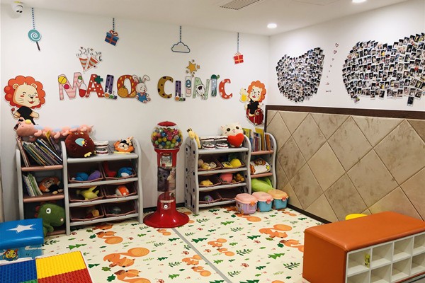 想在泉州海絲口腔醫(yī)院預(yù)約掛號(hào)？技術(shù)強(qiáng)讓治療更效率高