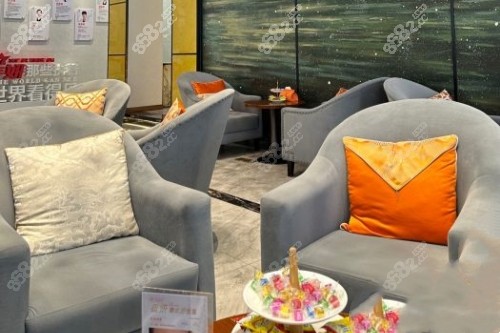 大連星妍整形候診區(qū)域