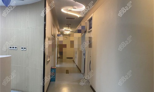 河南洛陽維樂口腔診室門口