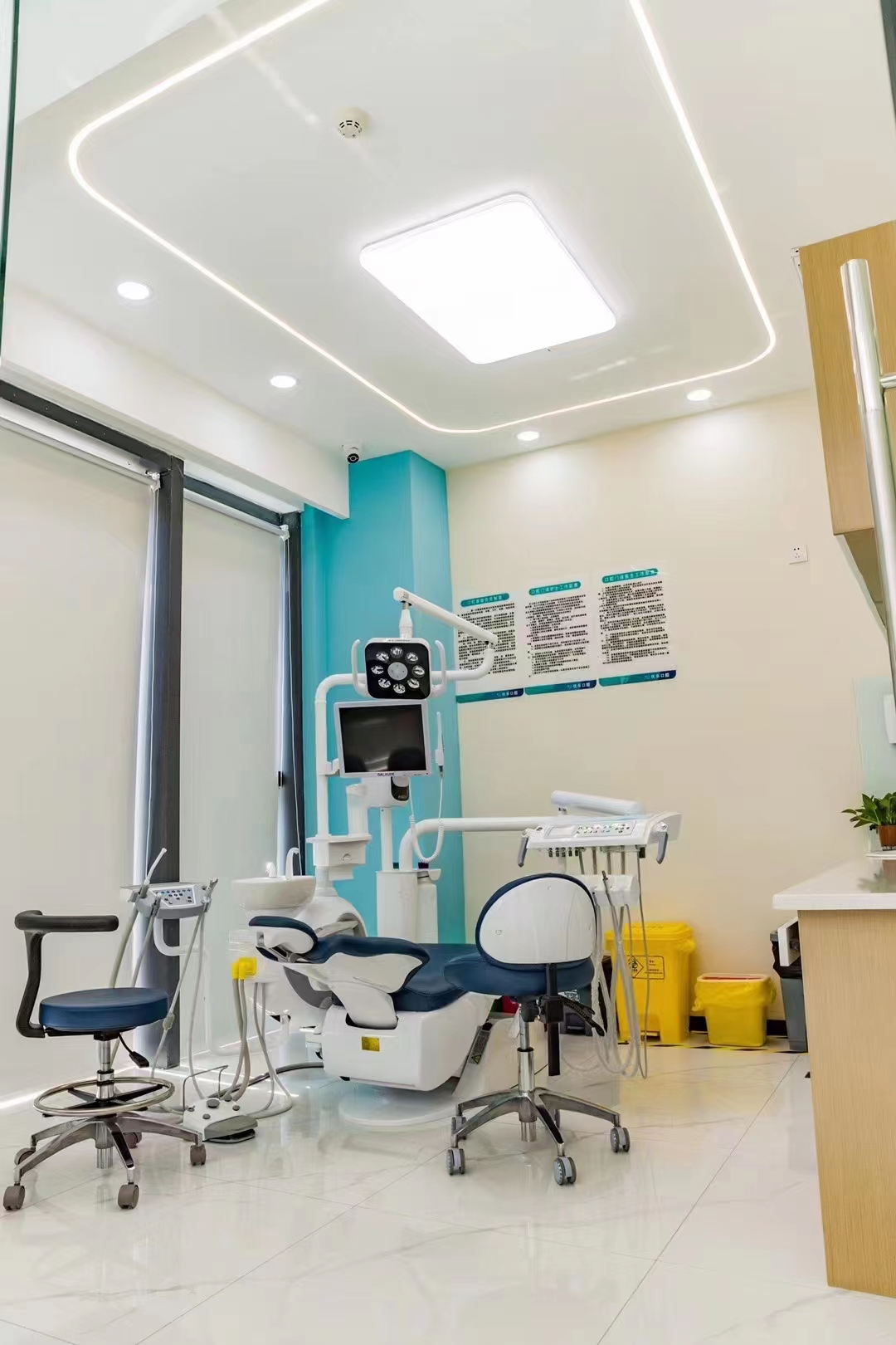 昆明韓美口腔是正規(guī)醫(yī)院嗎？二級?？瀑Y質(zhì)全，技術(shù)優(yōu)價格透明，多院區(qū)就診方便 