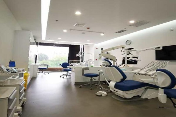 沈阳何氏眼科医院刘娟红的个性化方案，到底牛在哪？