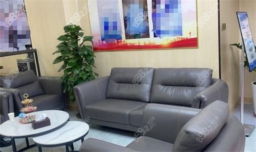 烏魯木齊正博口腔休息區(qū)