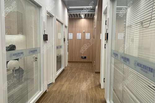 烏魯木齊福宏林口腔（紅光山旗艦店）治療區(qū)