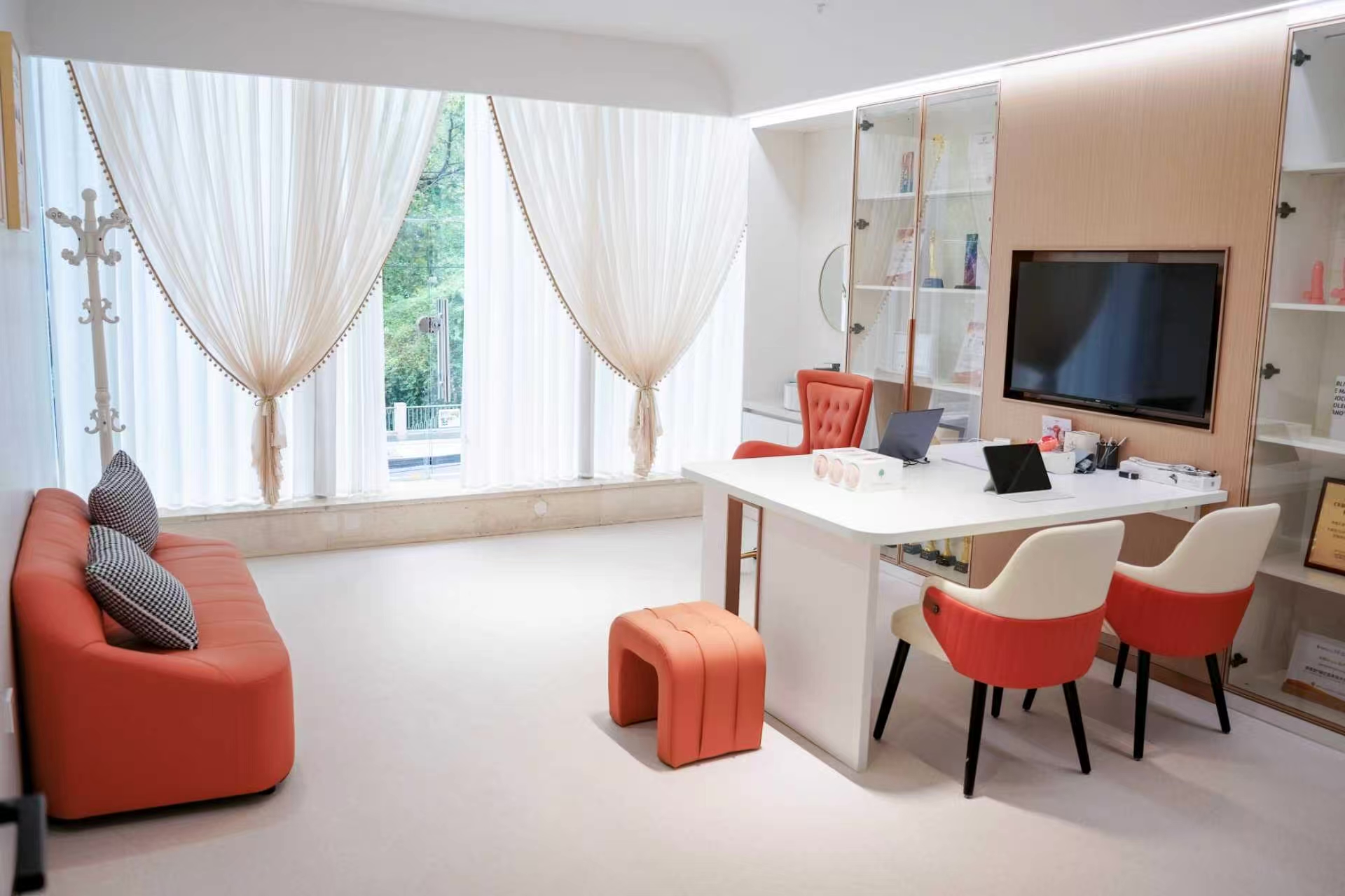 五、成都密愛天使私密整形?？漆t(yī)院口碑：做過3D生物束帶1.5萬的人怎么說？