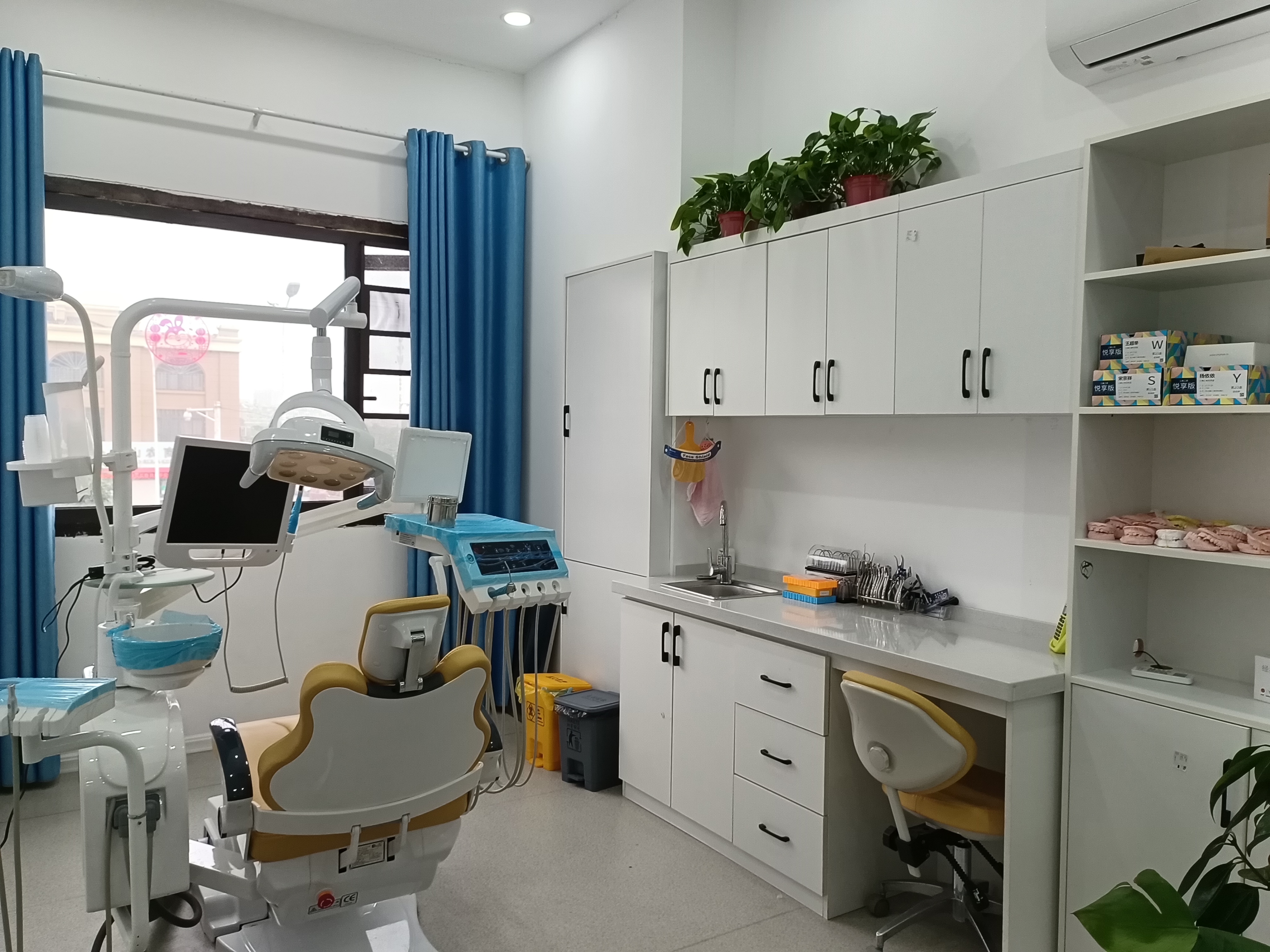 鄭州美奧口腔醫(yī)院種植牙價(jià)格實(shí)惠，收費(fèi)透明無隱形消費(fèi)