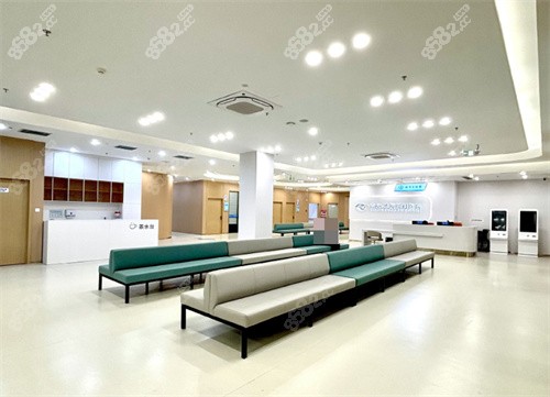 南京華廈眼科醫(yī)院就診中心