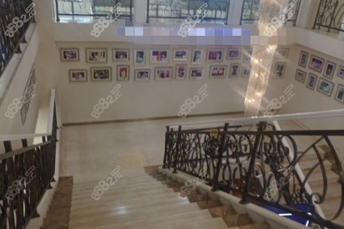 杭州維多利亞醫(yī)療美容醫(yī)院室內(nèi)一角