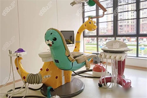 東莞雅仕康口腔牙椅 東莞雅仕康口腔牙椅