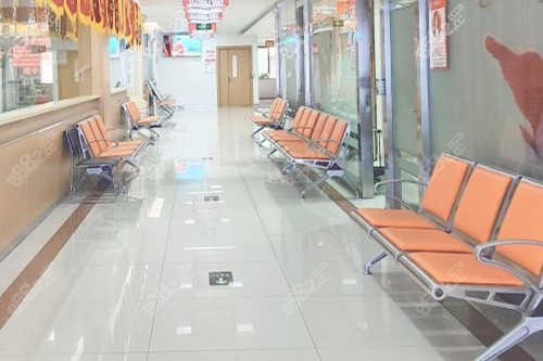 寧波送子鳥醫(yī)院走廊圖