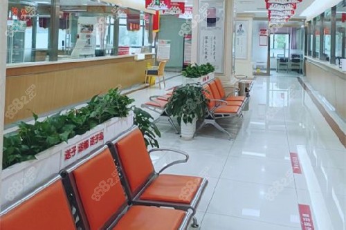 寧波送子鳥醫(yī)院等候大廳