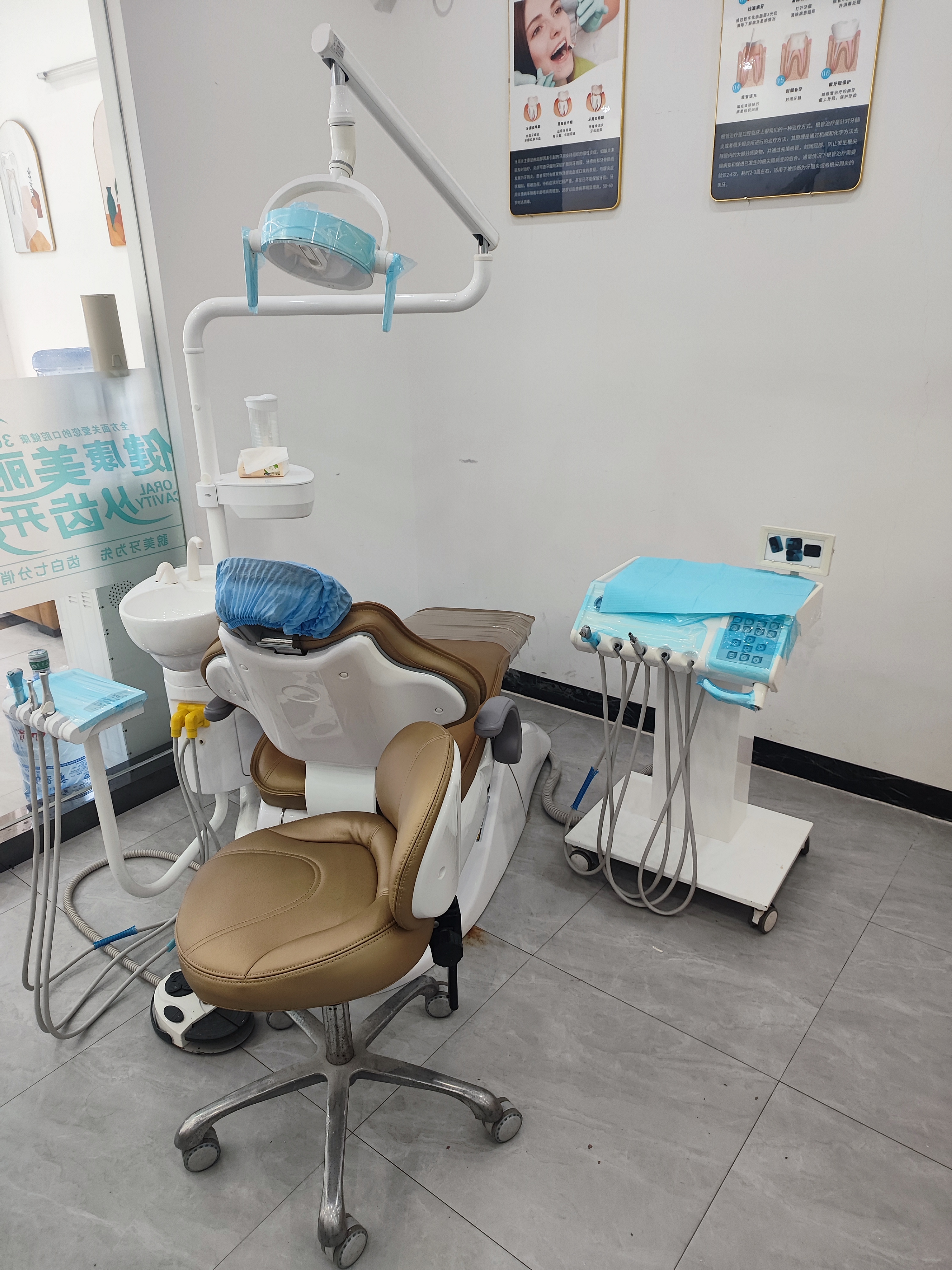 四、上海萬維普惠口腔醫(yī)院種植牙價(jià)格