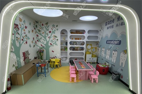 張掖華僑口腔兒童玩耍區(qū)