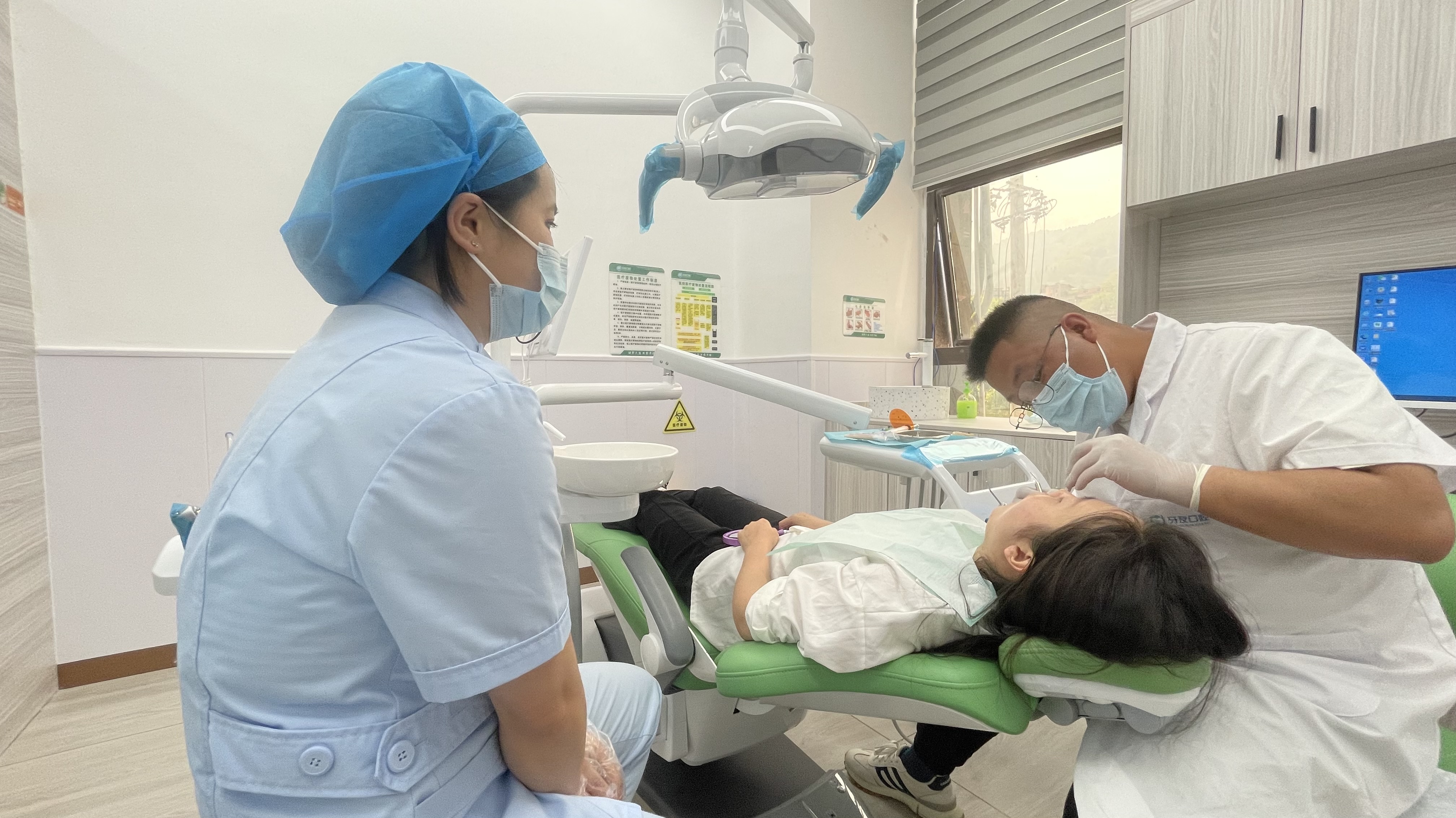 牙印象口腔醫(yī)院：規(guī)模大實力強(qiáng)