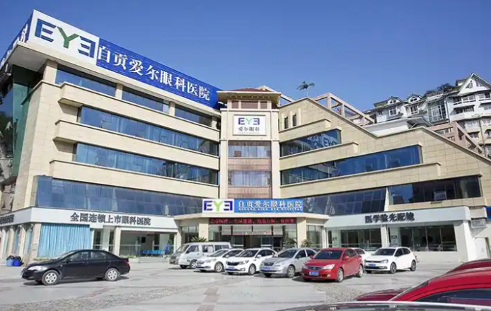 紫馨姬付康雙眼皮技術(shù)，靈動自然