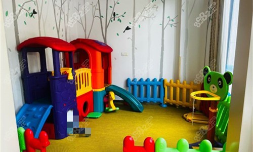 無錫美奧口腔兒童游樂區(qū)