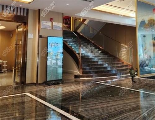 深圳九州植發(fā)醫(yī)院大廳