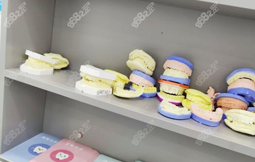 海口牙醫(yī)森口腔牙齒模型實拍