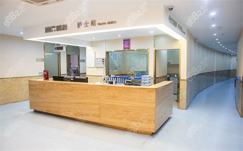 深圳鵬程醫(yī)療美容護(hù)士站環(huán)境